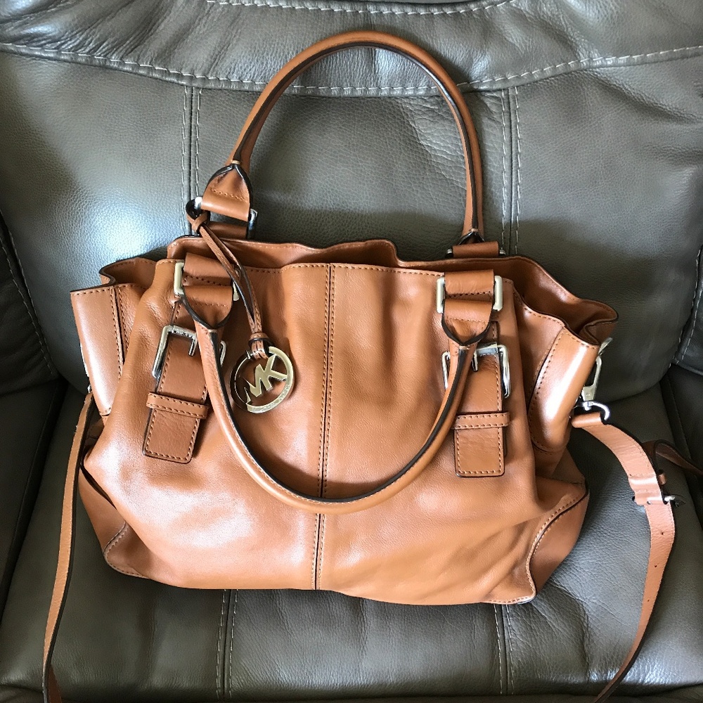 Michael Kors leather bag